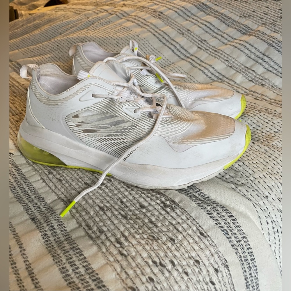 Fabletics Air 1 Performance Sneaker